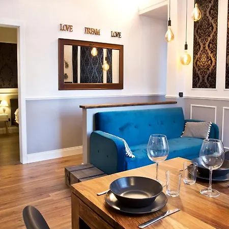 Dandy's House Apartment *